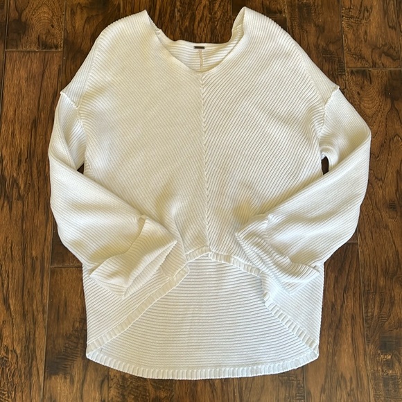 Free People La Brea v-neck sweater, size small - Picture 3 of 6